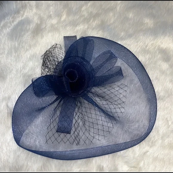 Navy Upscale Mesh Hat - Picture 3 of 4